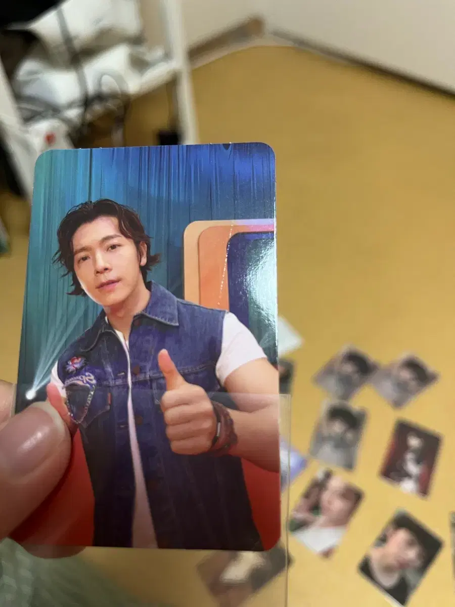 thumbnail-1